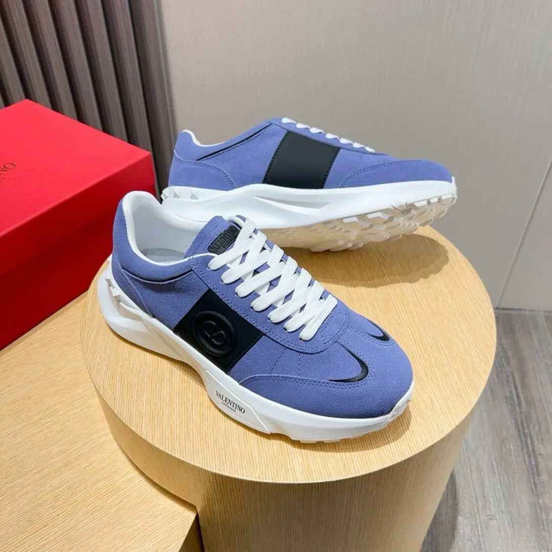 Men's Men's Shoes 💰P520💰[VALENTINO] Huanu Tianlun Fashionable Casual Sports Shoes Original model opening, new models available first! Not high-profile yet avant-garde! Simple, low-key and fashionable, super versatile style, the upper is made of original cowhide, luxurious sheepskin lining craftsmanship, sole: the original sole is specially provided by the original factory and is super comfortable. The version is comfortable on the feet and is so strict on any small area. Size: 38-45 (45 is custom-made and cannot be returned or exchanged)